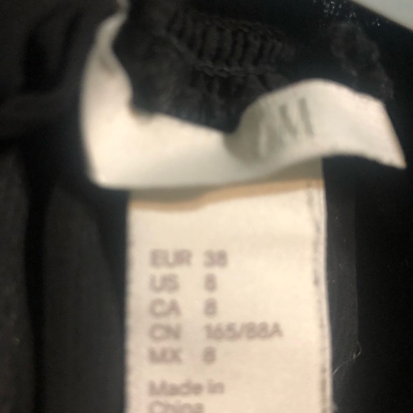 H&M blouse - Picture 2 of 2